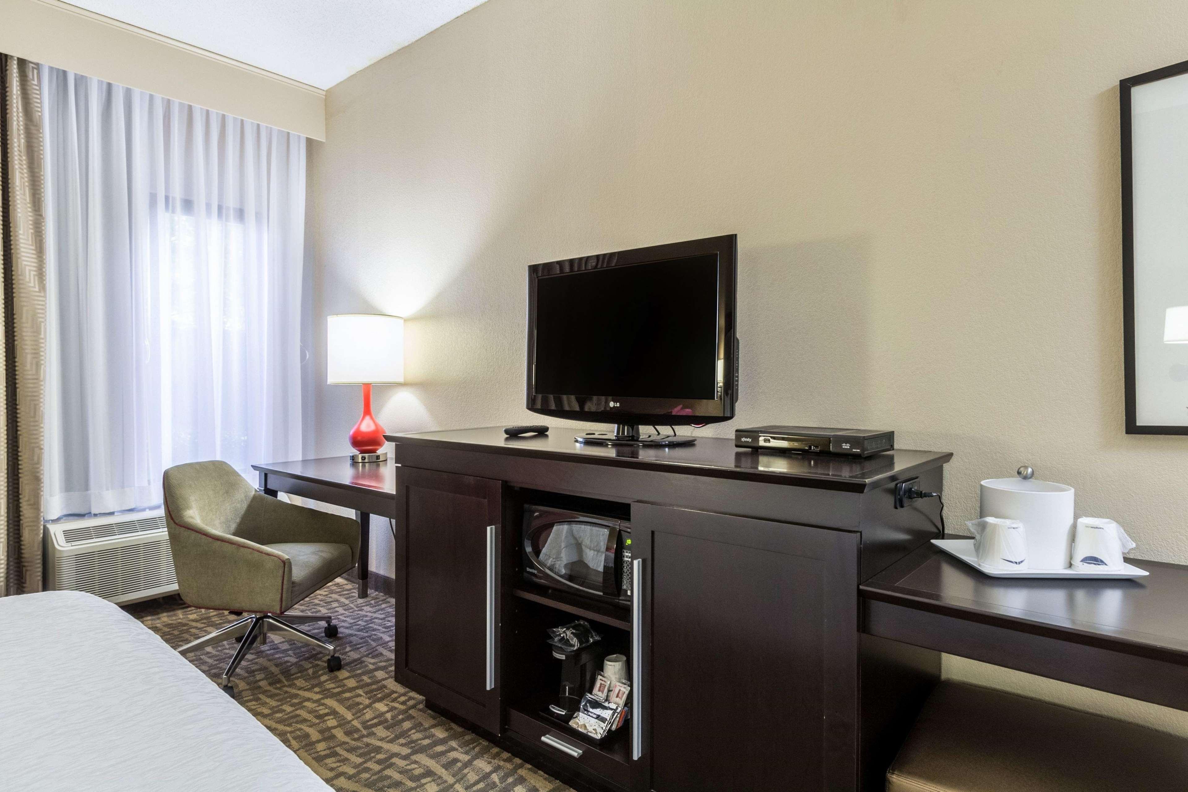 Hampton Inn Jackson Pearl Intrntl Airport Ngoại thất bức ảnh