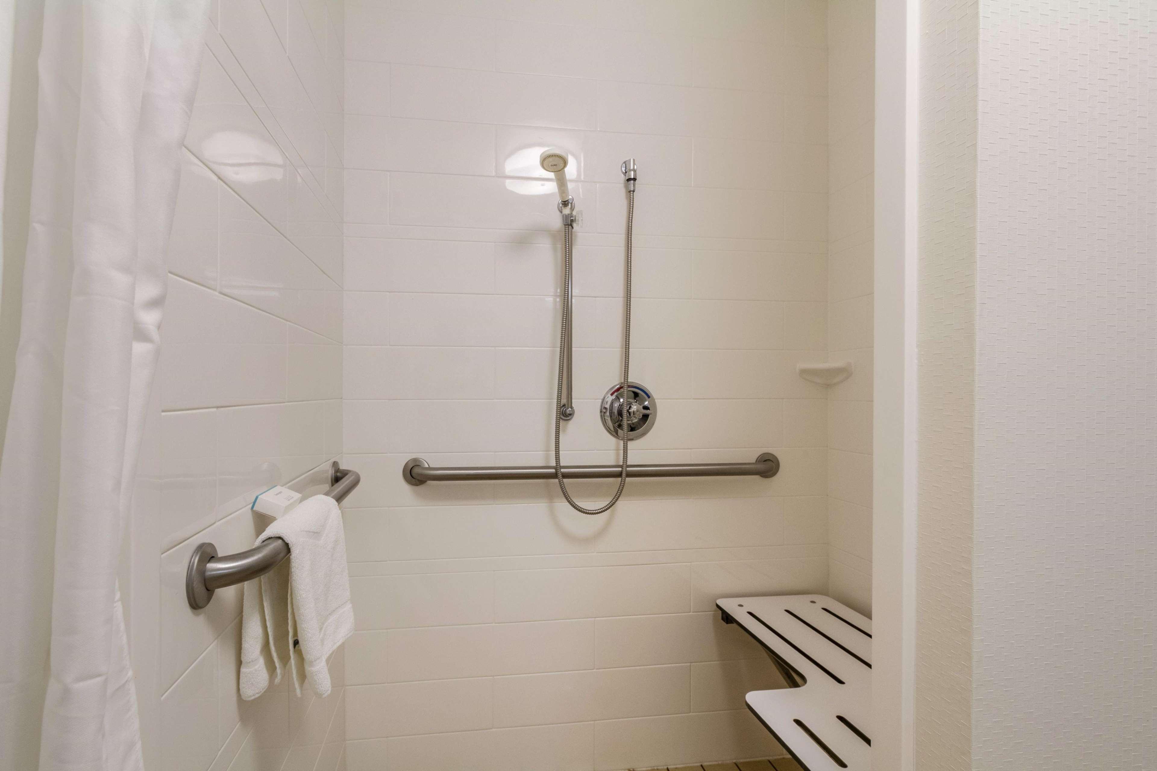 Hampton Inn Jackson Pearl Intrntl Airport Ngoại thất bức ảnh