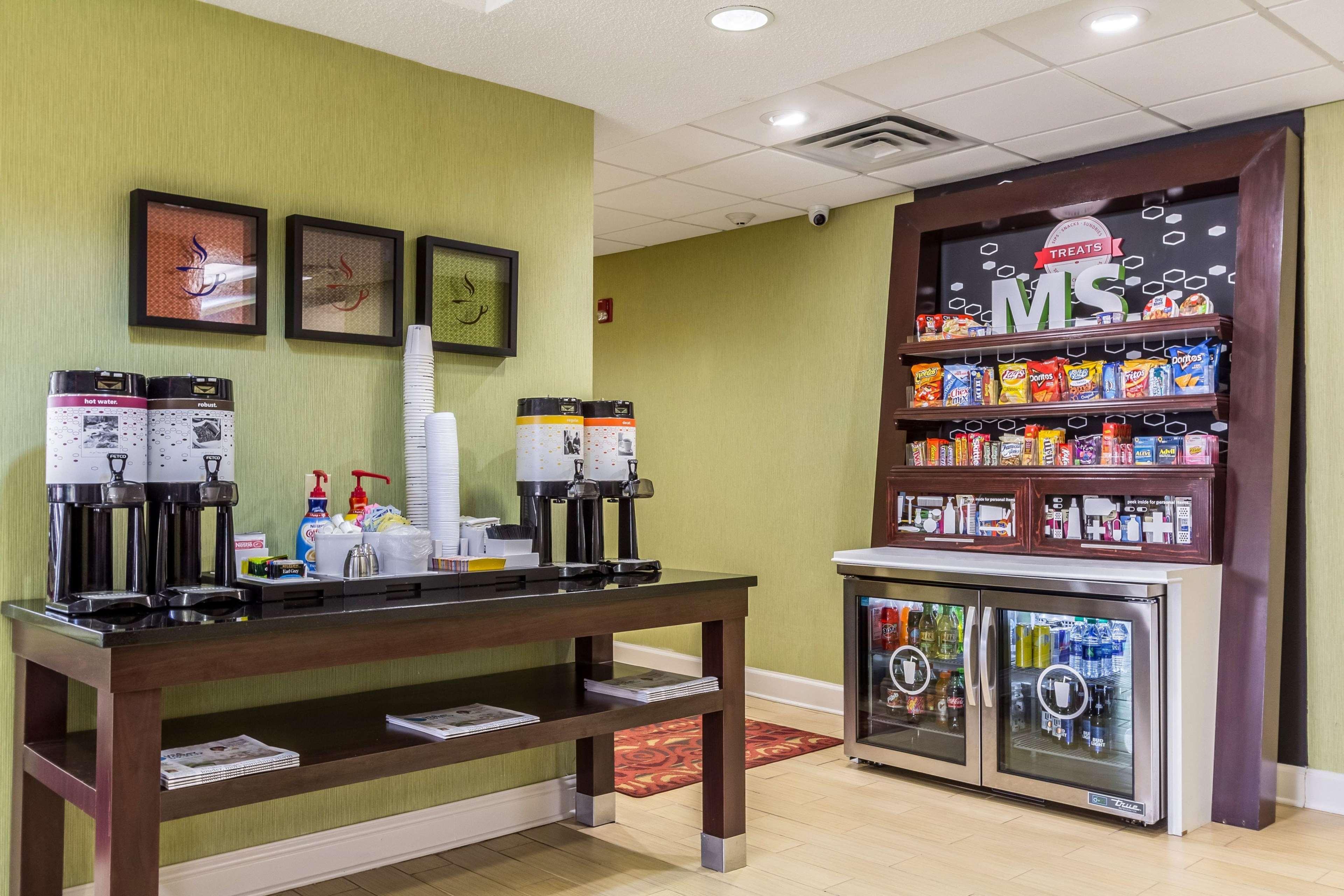 Hampton Inn Jackson Pearl Intrntl Airport Ngoại thất bức ảnh