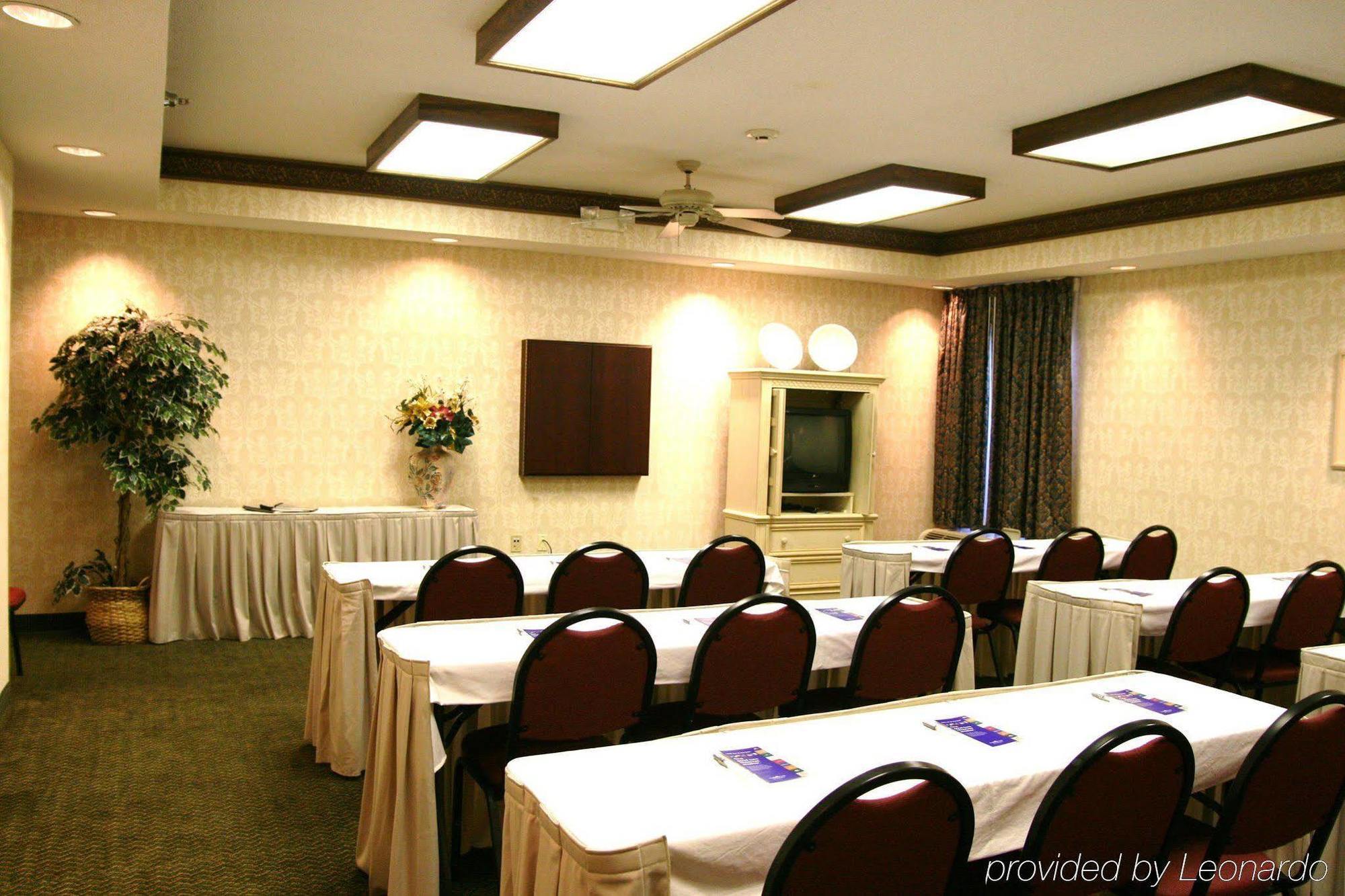 Hampton Inn Jackson Pearl Intrntl Airport Tiện nghi bức ảnh